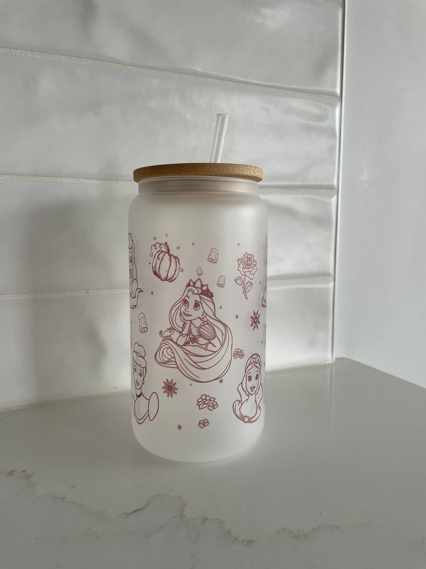 Belle, Ariel, Rapunzel, Ana and Disney Friends glass cup